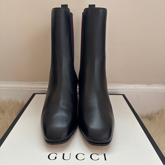 BNIB 💯% Auth Gucci Calfskin Boots - Picture 3 of 8
